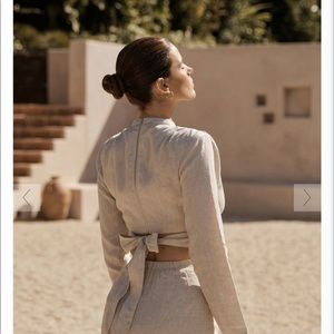 DISSH Lipa Linen Sleeved Crop Top Tie Back Blouse